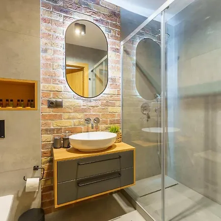 Loft House By Perlowa Przystan Rent كولوبرزيغ